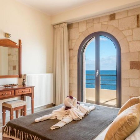 Xristinas Seaside Apartments Kolymbari Extérieur photo