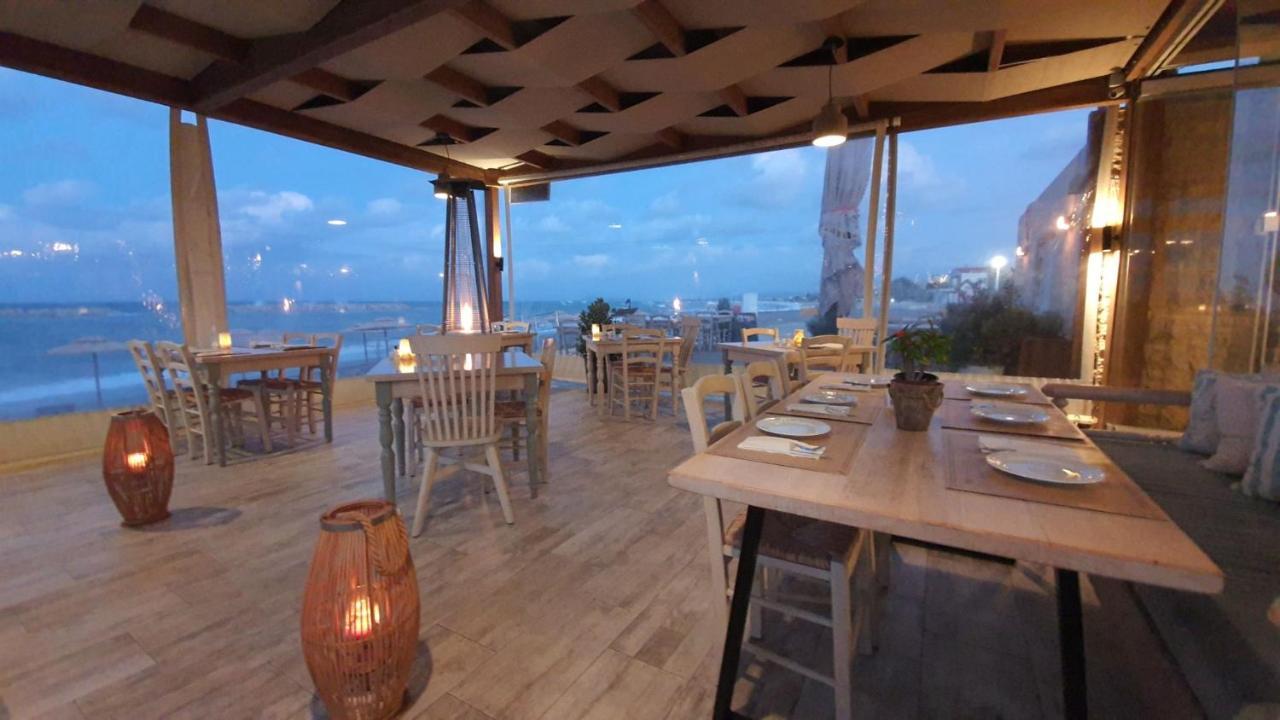 Xristinas Seaside Apartments Kolymbari Extérieur photo