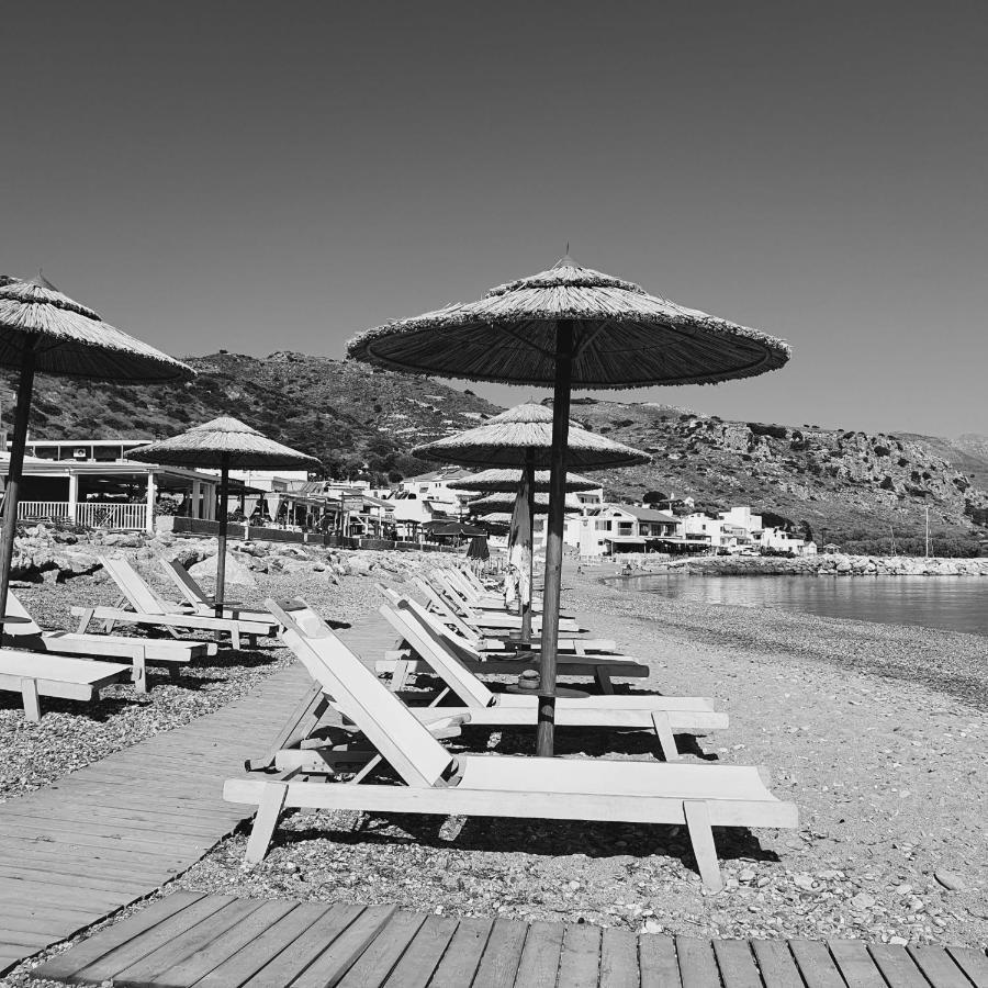 Xristinas Seaside Apartments Kolymbari Extérieur photo